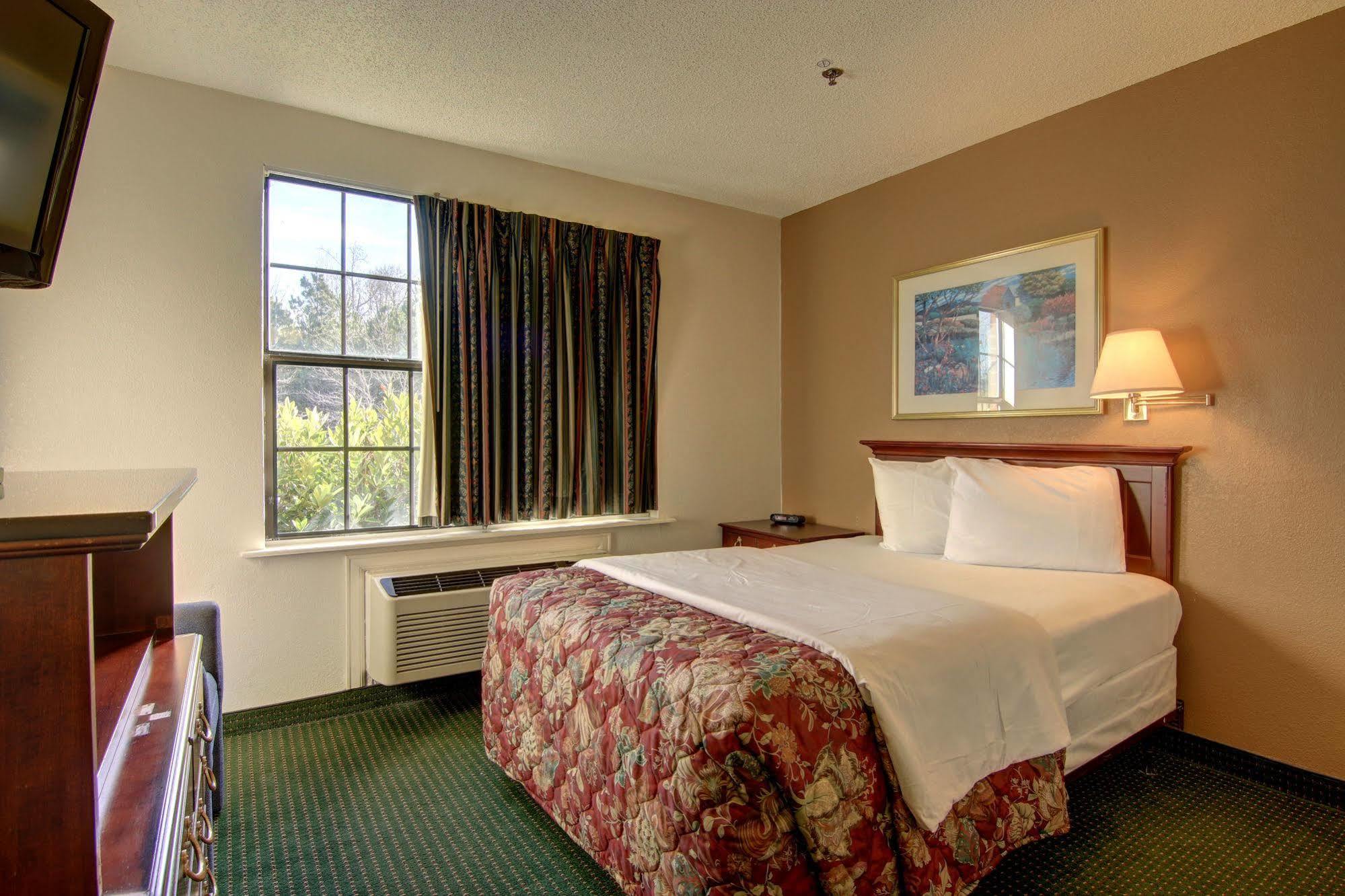 Intown Suites Extended Stay Atlanta Ga - Snellville Exterior foto